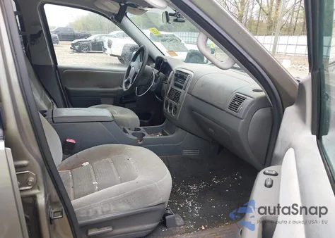 2005 Ford Explorer Xlt/Xlt Sport from USA, damaged, VIN 1FMZU73K15UA50967